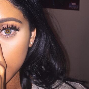 Écho sensuel des mots cachés rencontre-Milf-Saumur