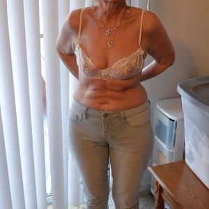 Margot - rencontre-cougar-lille-ONyI