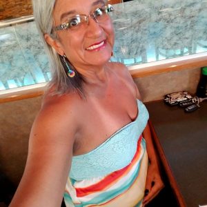 Envie d’un flirt qui décoiffe Roxane - rencontre-Cougar-Limoges