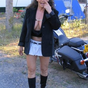 Violette - rencontre-Naturiste-Amiens