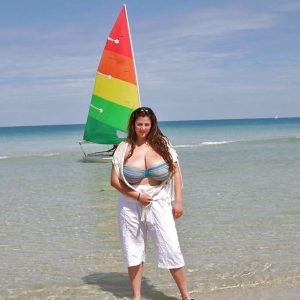 Mélanie/42 ans, envie d’un bon ken Mélanie - rencontre-Milf-Hyères