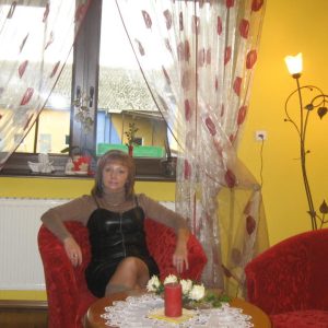 Nina - rencontre-Cougar-Toulon