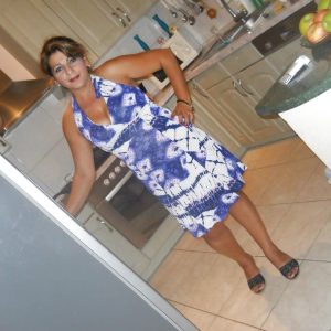 Faire flamber ta nuit à Chalon Louise - rencontre-MILF-Chalon-sur-Saône